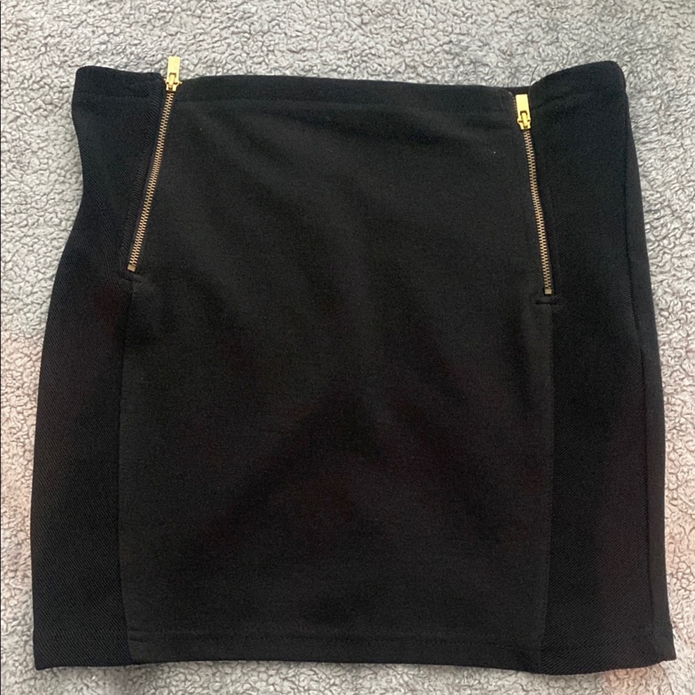 Stradivarius Black and Gold Mini Pencil Skirt